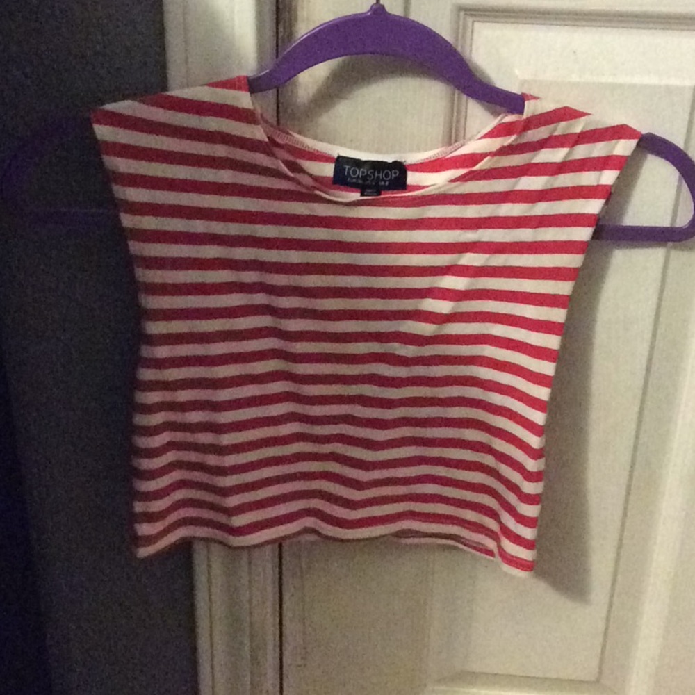 Cute stripped crop top